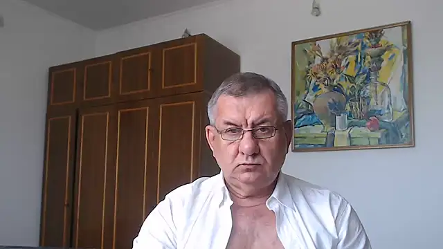 Show modela machomale3 na web-kameri