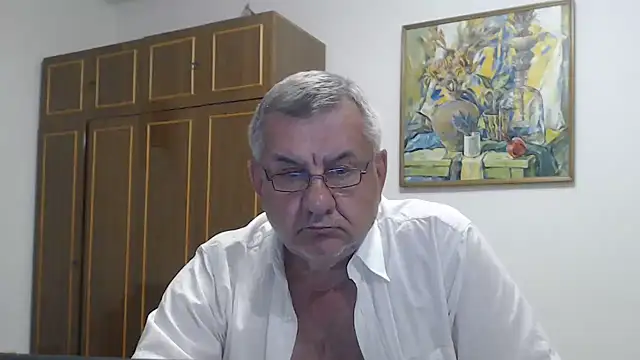 Show modela machomale3 na web-kameri