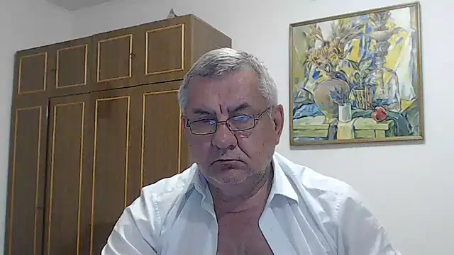 Show modela machomale3 na web-kameri