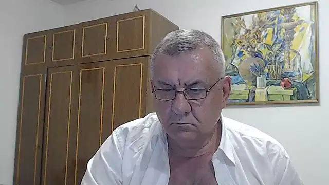 Show modela machomale3 na web-kameri