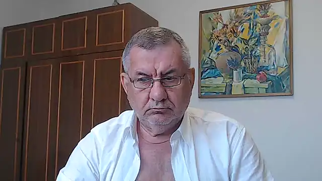 Show modela machomale3 na web-kameri