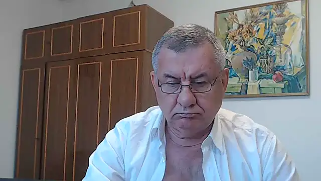 machomale3: διαδικτυακό σόου στην κάμερα