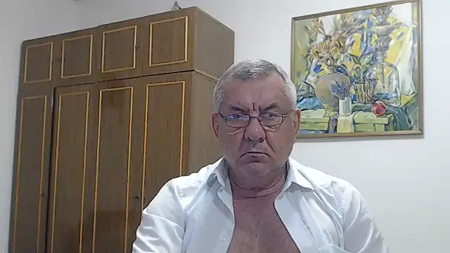 Pokazy przed kamerką – machomale3