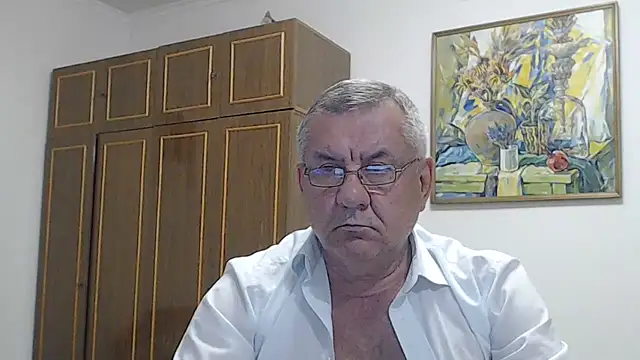 machomale3: διαδικτυακό σόου στην κάμερα