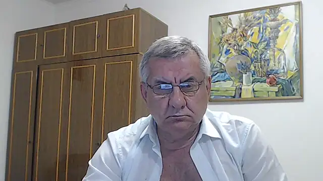 Show modela machomale3 na web-kameri