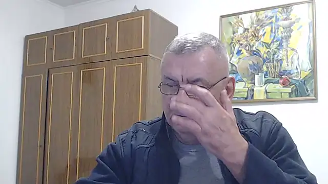 Show modela machomale3 na web-kameri