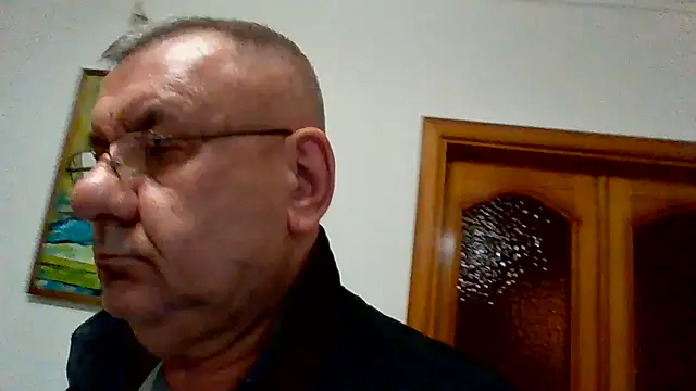 Show modela machomale3 na web-kameri