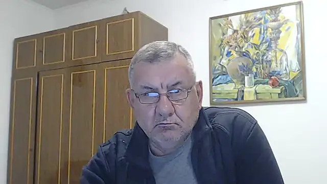 Show modela machomale3 na web-kameri
