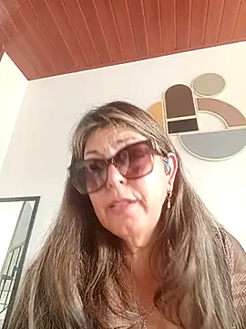Онлайн чат emma_tour