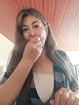 emma_tour Chat XXX live