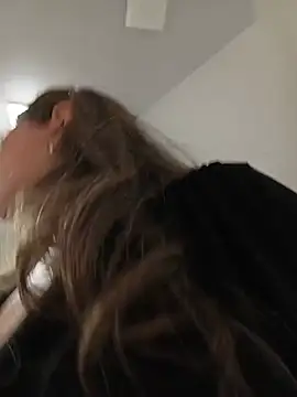 emma_tour's Webcam Show