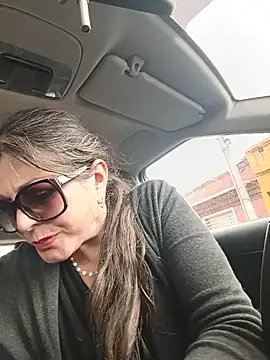 emma_tour Шоу с уебкамера