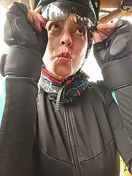 Czat XXX na żywo – emma_tour