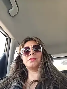 emma_tour webcam show