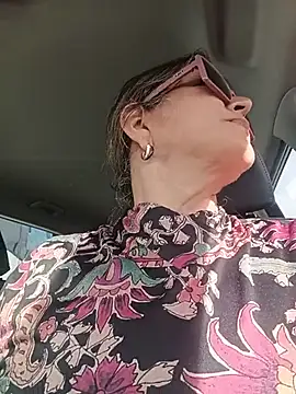 emma_tour – Naživo XXX chat