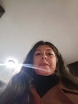 XXX chat uživo modela emma_tour