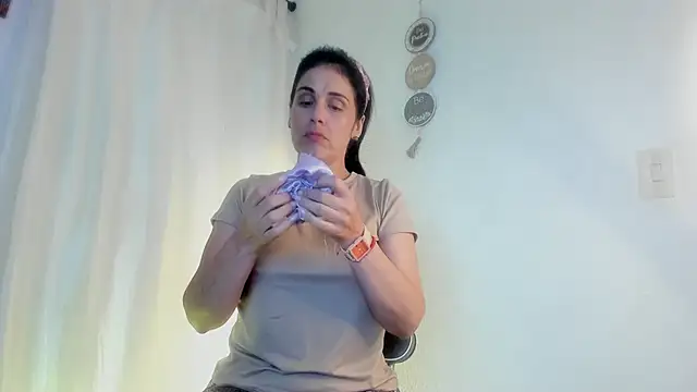girasol_walton Live XXX-chat