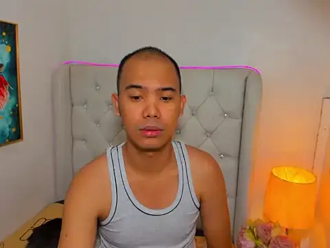 AsianZero Webcam show