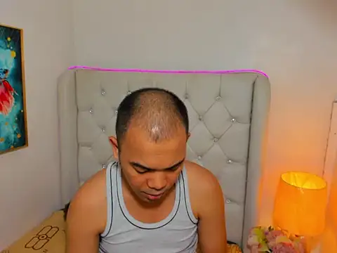 AsianZero Webcamshow