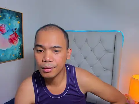 Show de AsianZero na webcam