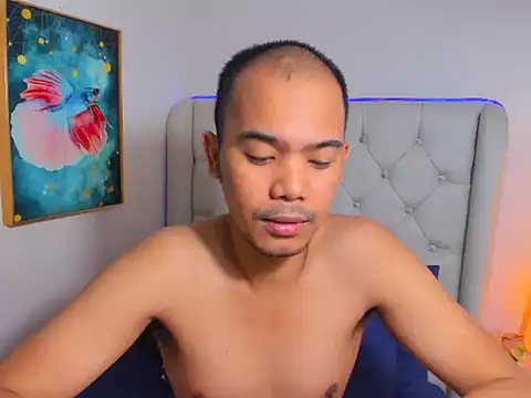 AsianZero webcam show