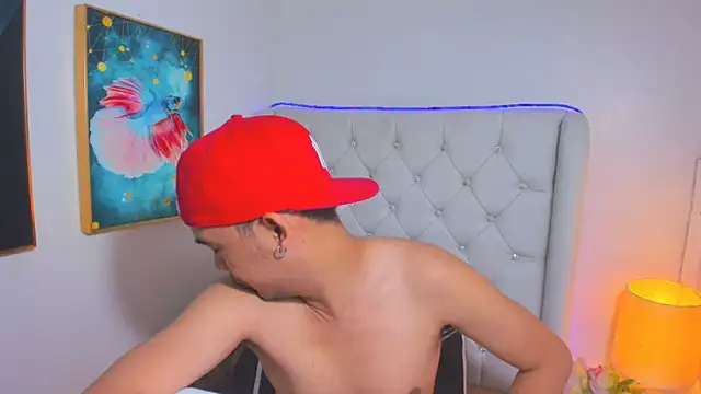 AsianZero Webcam-Show