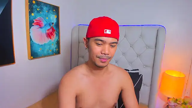 AsianZero webcam show