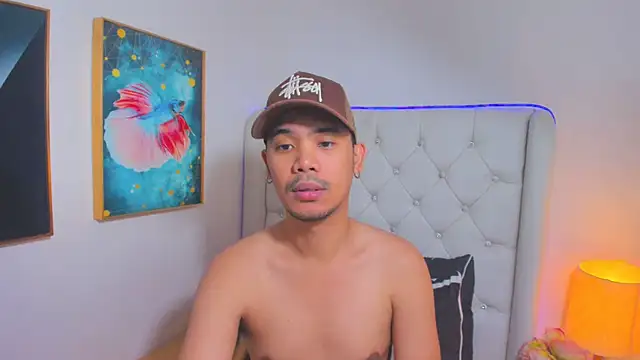 AsianZero Webcam show