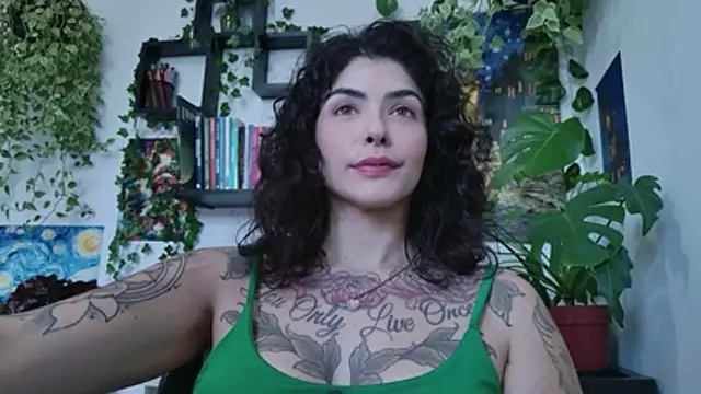 Chat XXX ao vivo de TaliMajesty