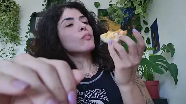 TaliMajesty Adlı Modelin Canlı XXX Sohbeti