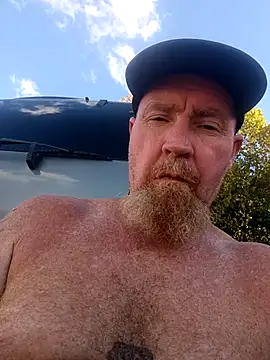 Redhitcher's Webcam Show