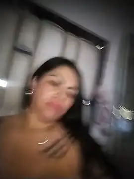chelaqueen_ Live Chatraum