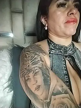 chelaqueen_ Chat XXX in diretta