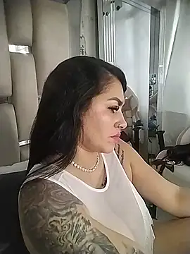 แชท XXX สดของ chelaqueen_