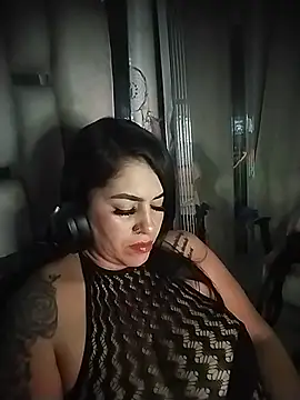 chelaqueen_'s Live XXX Chat