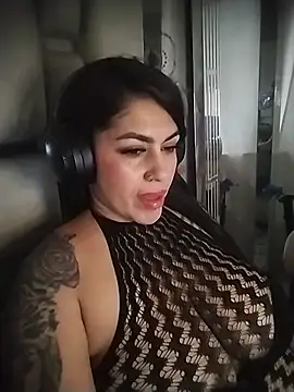 chelaqueen_: απευθείας συνομιλία ΧΧΧ