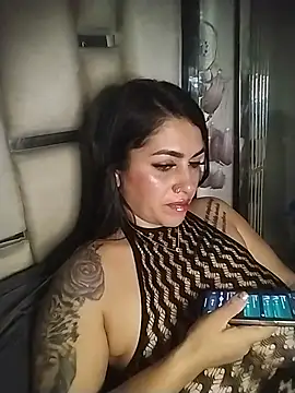 chelaqueen_ Chat XXX in diretta