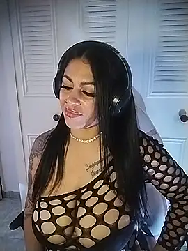 chelaqueen_ XXX чат на живо