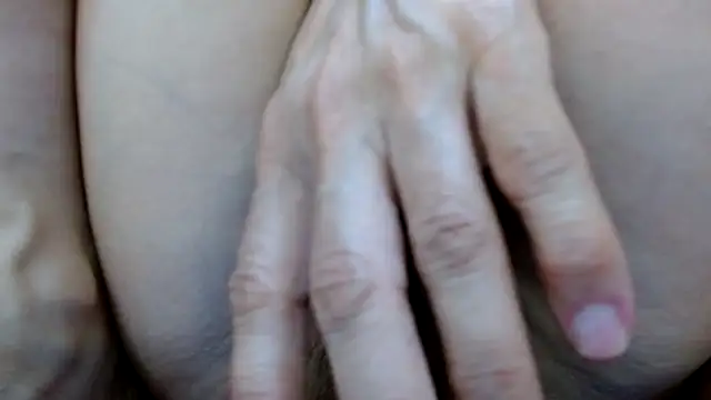 thebesthairypussy2 Show in webcam