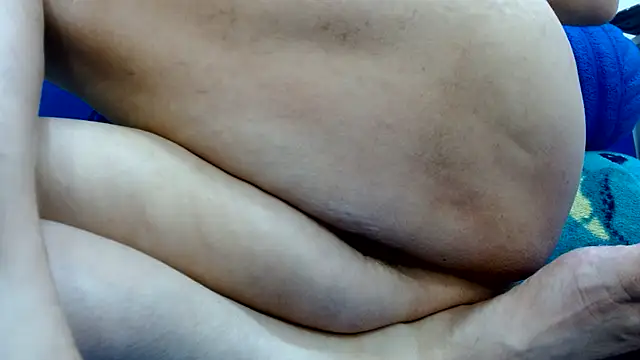 thebesthairypussy2's Live XXX Chat