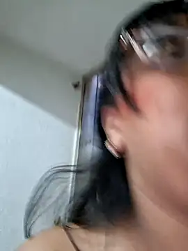 ZaidaWet's Live XXX Chat