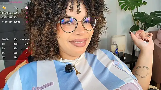 valerieharris XXX чат на живо