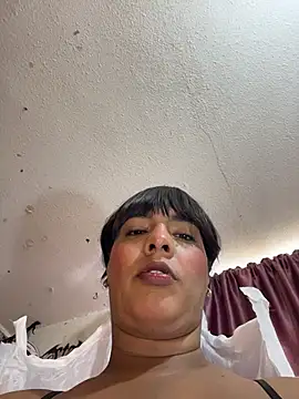 Newshantal_ Webcamshow