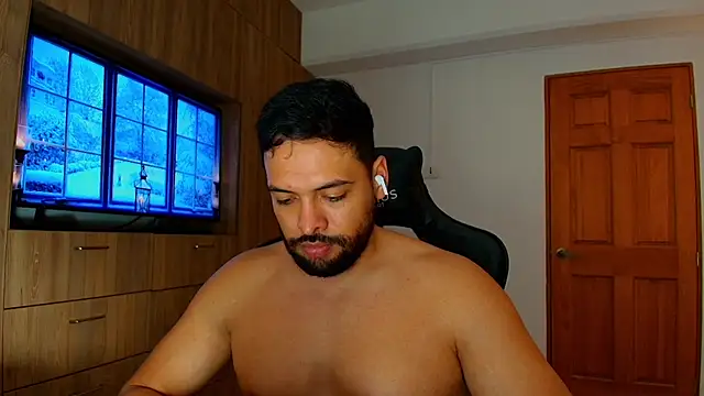 Вебкам-шоу jerome_vcv