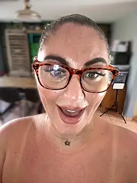 lovely_beast – webcam-show