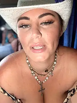 lovely_beast's Webcam Show
