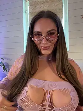 lovely_beast's Webcam Show