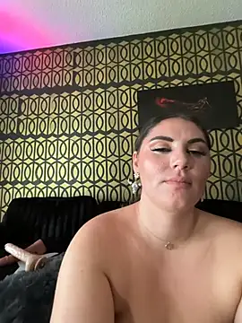 lovely_beast's Webcam Show