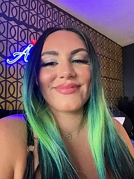 lovely_beast webcam show