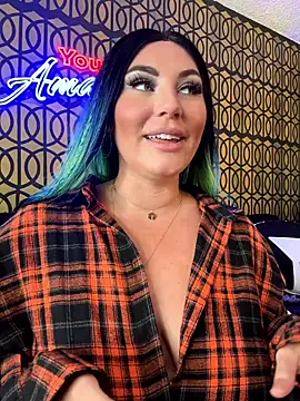 lovely_beast Webcam Show